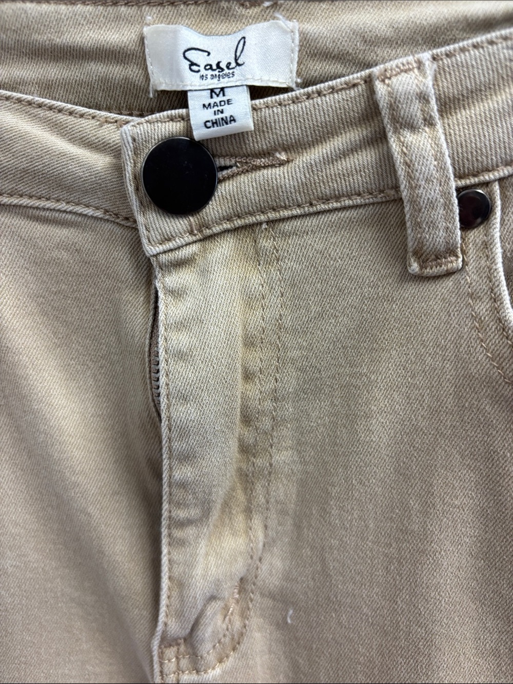 Easel Tan Wide-Leg Jeans with Heart Patch Appliques-cream, burgundy Flannel Sz M - Picture 2 of 13